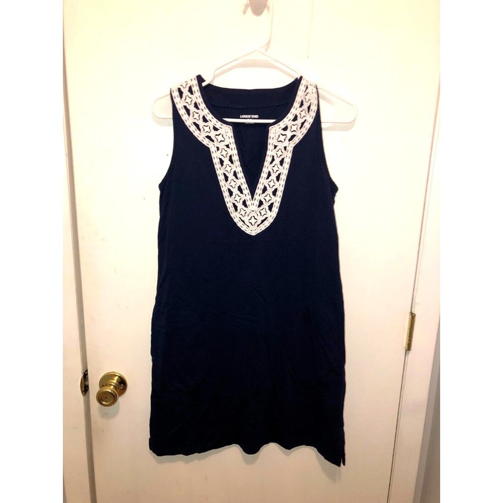 NEW Lands End Womens XS Petite Sleeveless V Neck Detailed Cotton Dress Pockets